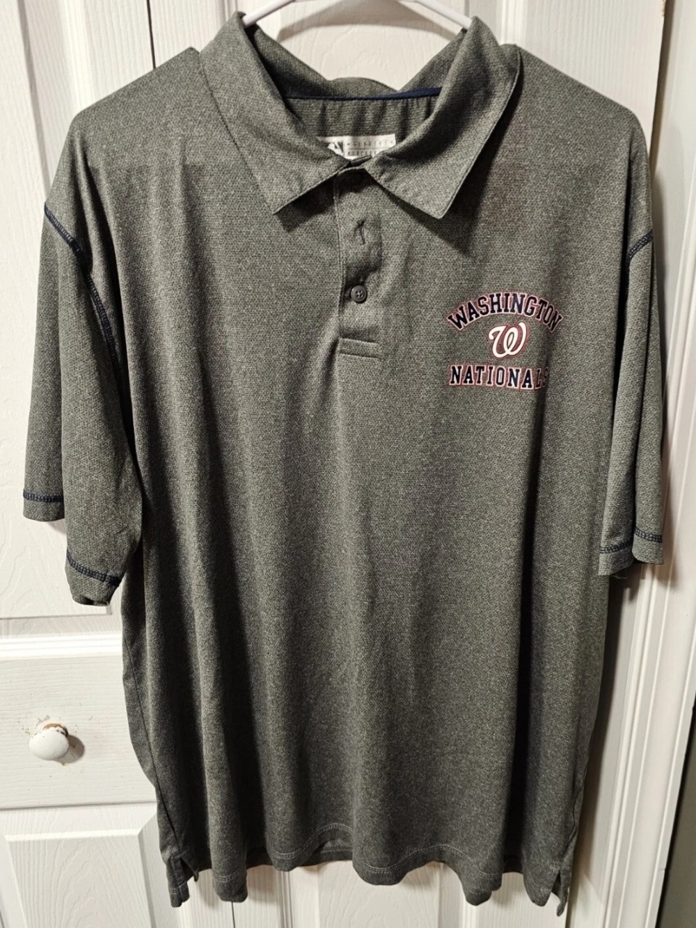 Men's XL Washington Nationals Collard Polo-style Shirt